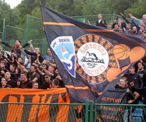 Šibenik: 1/8 finala hrvatskog nogometnog kupa, HNK Šibenik - HNK Hajduk 31.10.2018.stadion Subicevac, Sibenik - 
1/8 finala hrvatskog nogometnog kupa, HNK Sibenik - HNK Hajduk
Photo: Dusko Jaramaz/PIXSELL