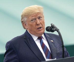 epa07882840 US President Donald J. Trump participates in the Armed Forces Welcome Ceremony in honor of the Twentieth Chairman of the Joint Chiefs of Staff Mark Milley at Joint Base Myer in Virginia, 30 September 2019.  EPA/Chris Kleponis / POOL