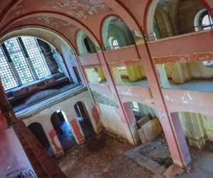 varaždin, 4.10.2019. - Nakon punih 15 godina, uskoro će biti nastavljeni radovi na rekonstrukciji varaždinske Sinagoge, najavljeno je u petak na konferenciji za novinare u Gradskoj vijećnici u Varaždinu. 
foto HINA/ Siniša KALAJDŽIJA/ ml
