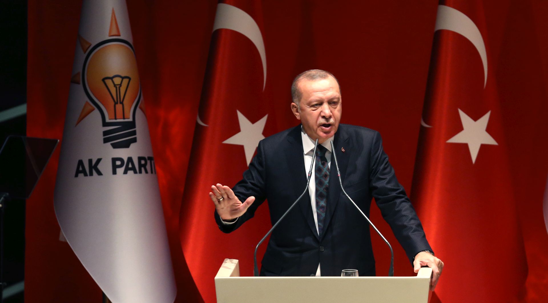 epa07909607 Turkish President Recep Tayyip Erdogan addresses provincial chairmans of ruling Justice and Development Party (AKP) in Ankara, Turkey 10 October 2019. Turkey has launched an offensive targeting Kurdish forces in north-eastern Syria, days after the US withdrew troops from the area.  EPA/STR