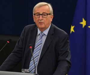 epa07940057 Jean-Claude Juncker, President of the European Commission, delivers his speech at the Review of the Juncker Commission at the European Parliament in Strasbourg, France, 22 October 2019.  EPA/PATRICK SEEGER