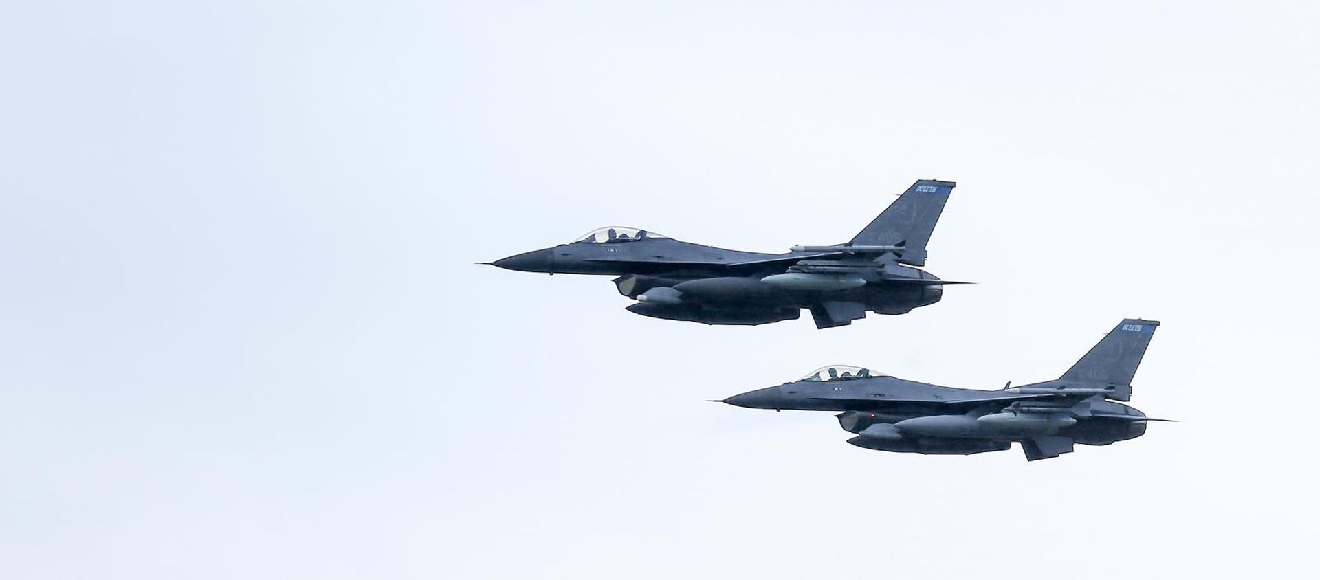 05.04.2019., Velika Gorica - U vojarnu Pukovnik Marko Zivkovic, sletjela su dva americka borbena zrakoplova F16 koji ce naredna dva dana sudjelovati u vojnoj vjezbi s hrvatskim pilotima Miga 21. Photo: Borna Filic/PIXSELL
