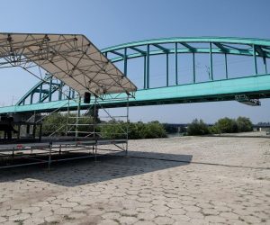 05.07.2019., Zagreb - Ljeto na Savi kod Hendrixovog mosta. Radi premalog interesa javnosti otkazan je jutarnji program na kojem je trebala biti  skola nordijskog hodanja i spustanje Savom u raftu.
Photo: Igor Kralj/PIXSELL