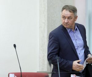 09.10.2019., Zagreb - Sabor je 14. sjednicu, nakon iznosenja stavova zastupnika, nastavio raspravom o prijedlogu zakona o Obalnoj strazi Republike Hrvatske.
Photo: Patrik Macek/PIXSELL