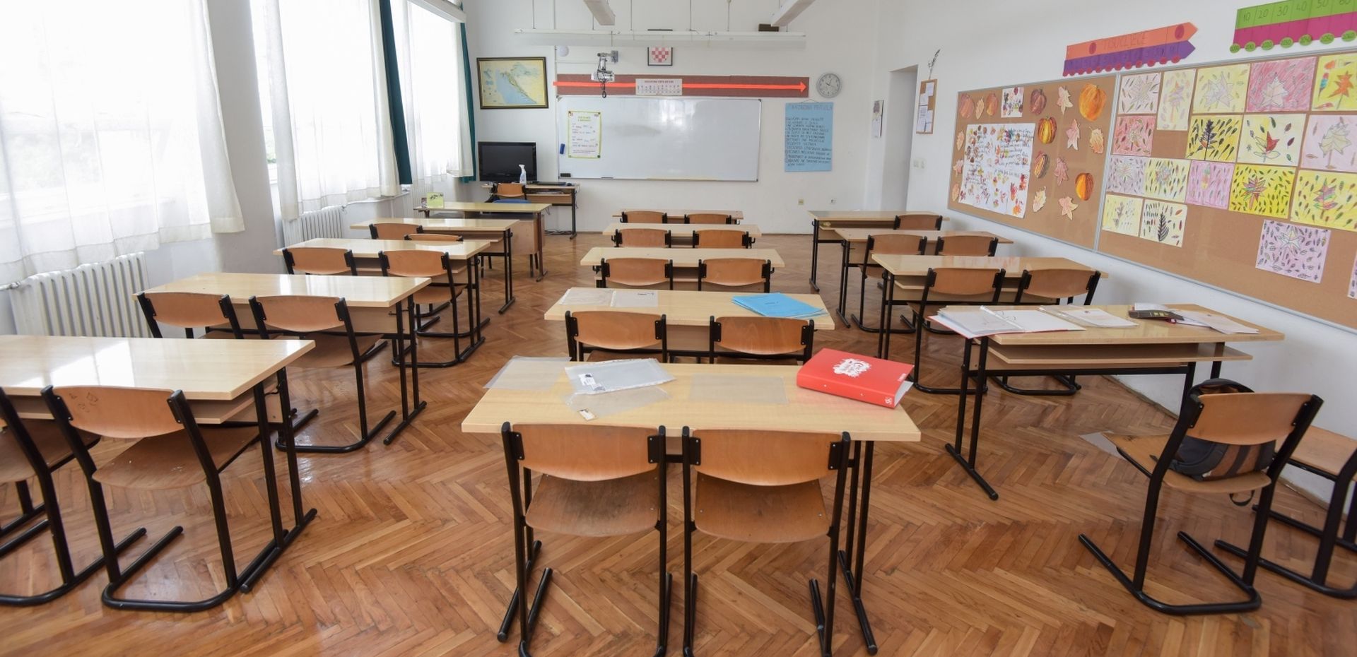 10.10.2019., Zadar - Zbog strajka ucitelja vecina skola je danas prazna. Photo: Dino Stanin/PIXSELL