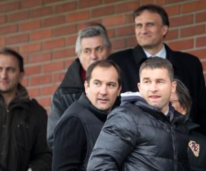 05.03.2011. Zadar - 1. HNL, 20. kolo, NK Zadar - HNK Hajduk. Igor Stimac i Jakov Surac
Photo: Filip Brala/PIXSELL