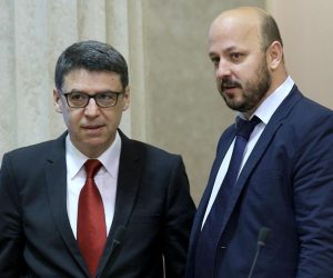 15.06.2016., Zagreb - Bez i jednog zahtjeva za stanku Sabor je sjednicu nastavio raspravom o izvjescu pravobraniteljice za invalide. Izvjesce nije branila Anka Slonjsak jer joj je istekao mandat. Zeljko Jovanovic, Gordan Maras. Photo: Patrik Macek/PIXSELL
