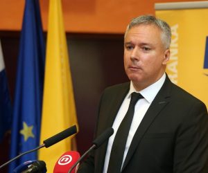 19.05.2019., Zagreb - dvorana Matice hrvatske, proslava 30-te obljetnice osnutka Hrvatske socijalno liberalne stranke HSLS. Darinko Kosor
Photo: Dalibor Urukalovic/PIXSELL