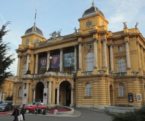 Zagreb: Pripreme za svečanu dodjelu 25. Večernjakove ruže 22.03.2019., Zagreb - Pripreme za svecanu dodjelu 25. Vecernjakove ruze, medijskih nagrada za 2018

Photo: Tomislav Miletic/PIXSELL