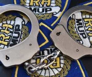 30.03.2018., Sibenik
Policijske lisice-
Photo: Hrvoje Jelavic/PIXSELL