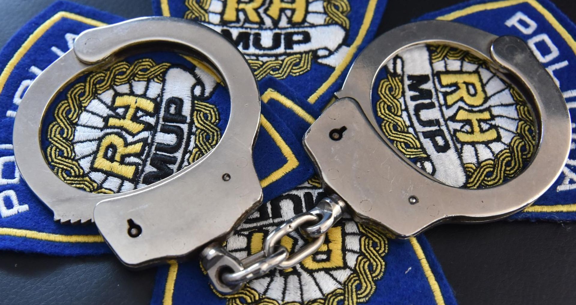 30.03.2018., Sibenik
Policijske lisice-
Photo: Hrvoje Jelavic/PIXSELL