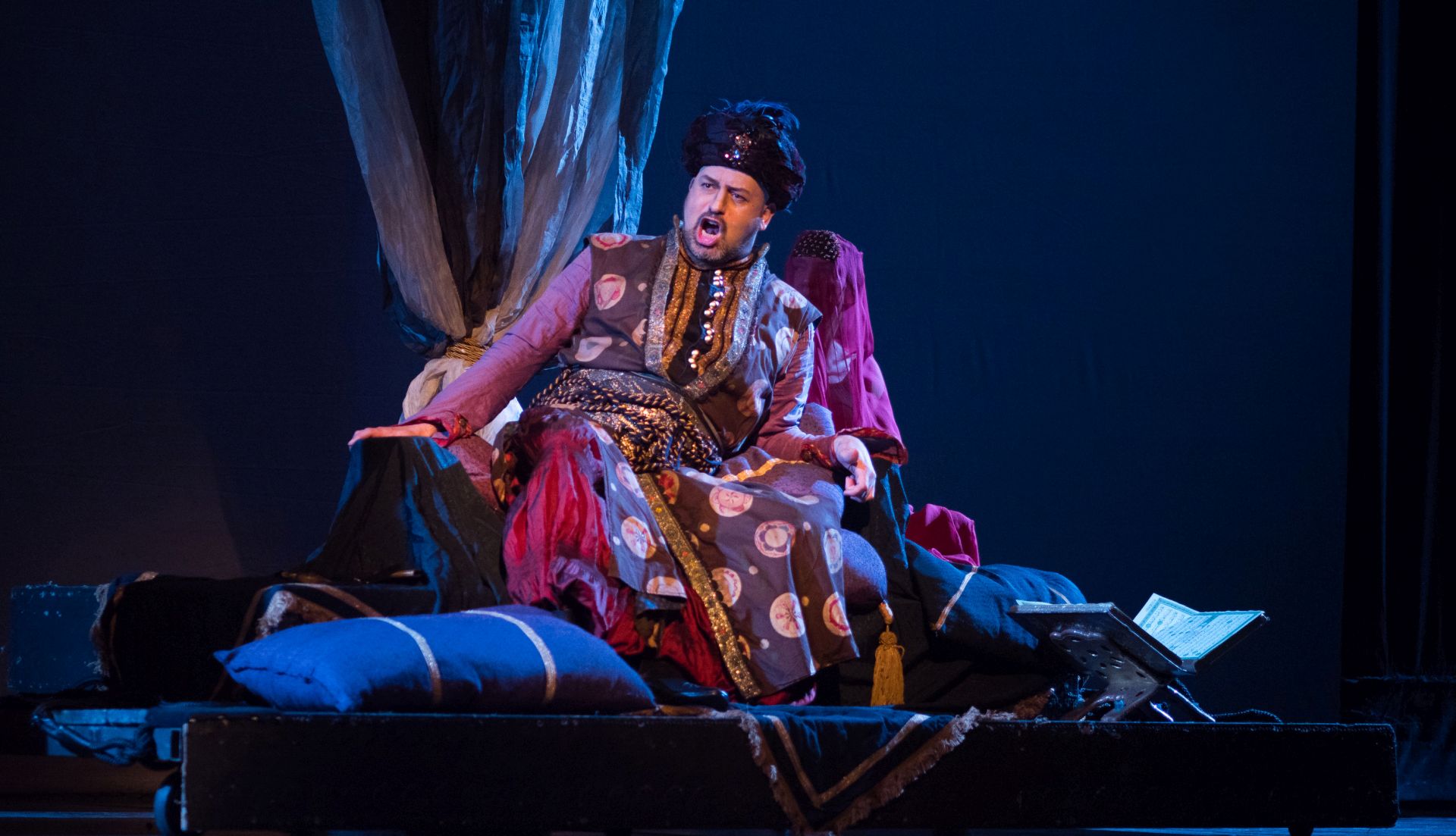 Zagreb, 1.11.2019 - Opera "Nikola ubiæ Zrinjski" Hrvatskog narodnog kazalita (HNK) u Zagrebu u reiji Kreimira Dolenèiæa, na repertoaru sredinjeg nacionalnog teatra u subotu 2. studenog, u realnom æe vremenu putem live-streama biti dostupna ljubiteljima opere irom svijeta.
foto HINA/ HNK/ Luka Dubroja/ ua