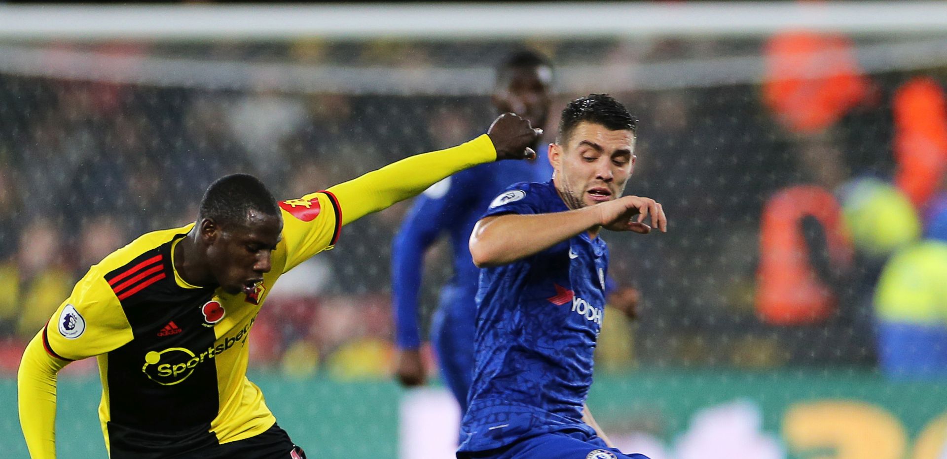 epa07967942 Chelsea's Mateo Kovacic (R) in action against Watford's Abdoulaye Doucoure (L) during the English Premier League soccer match between Watford FC and Chelsea FC at Vicarage Road in Watford, Britain, 02 November 2019.  EPA/ISABEL INFANTES EDITORIAL USE ONLY. No use with unauthorized audio, video, data, fixture lists, club/league logos or 'live' services. Online in-match use limited to 120 images, no video emulation. No use in betting, games or single club/league/player publications