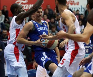 Zagreb, 3.11.2019 - Utakmica 5. kola regionalne košarkaške ABA lige Cibona - Crvena zvezda. Na slici Filip Bundović s loptom.
Foto HINA/ Dario GRZELJ/ dag
