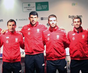 Madrid, 17.11.2019.- U sportskom centru Caja Magice u Madridu uoči početka Finala Davis cupa u nedjelju je održana konferencija za medije hrvatske Davis cup reprezentacije. Na slici Borna Gojo, Ivan Dodig, Franko Škugor, Borna Ćorić, Nikola Mektić, Mate Pavić.
foto HINA/ HTS/ Mario ĆUŽIĆ/ ml