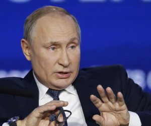 epa08011195 Russian President Vladimir Putin speaks during an annual VTB Capital 'Russia Calling!' Investment Forum in Moscow, Russia, 20 November 2019. The 11th annual  VTB Capital 'Russia Calling!' Investment Forum takes place on 20-22 November 2019.  EPA/ALEXANDER ZEMLIANICHENKO/POOL