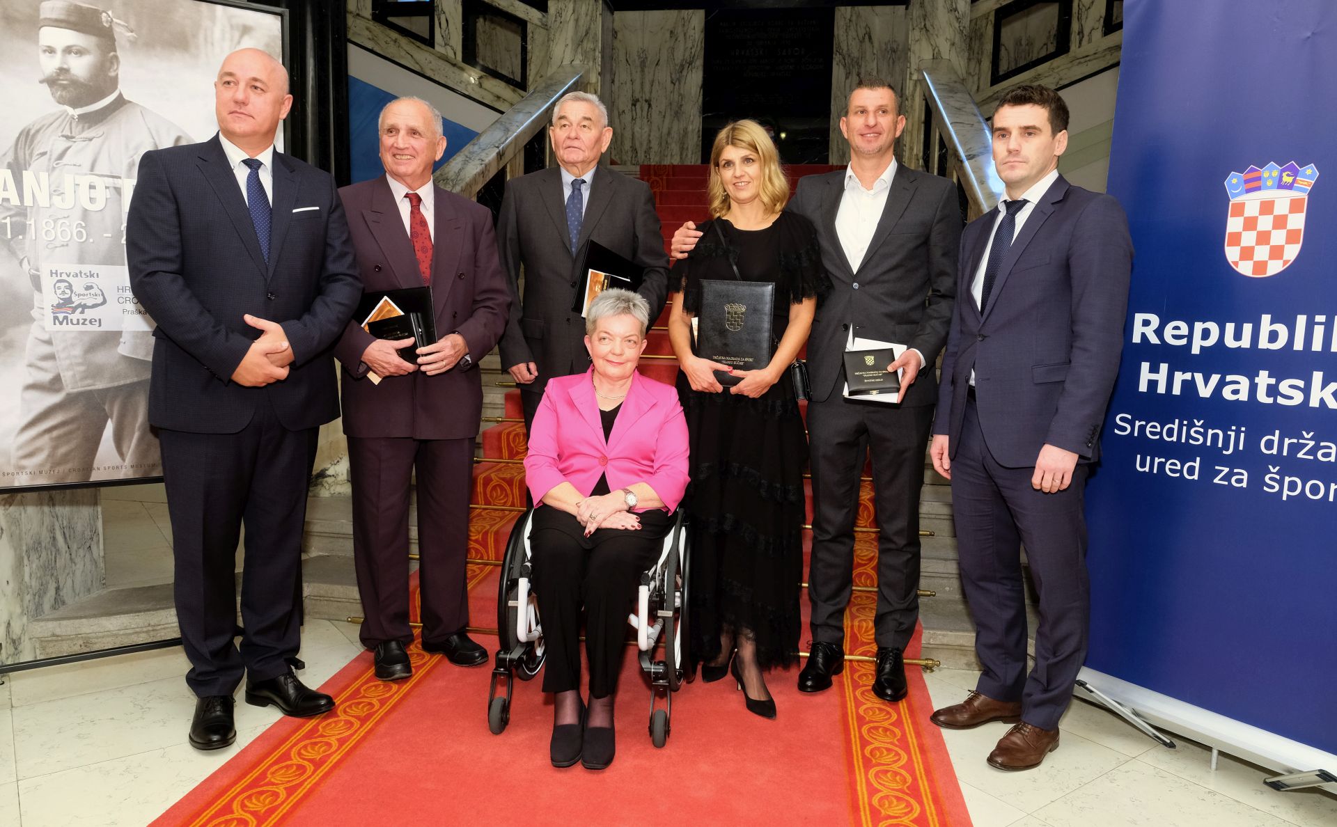 Zagreb, 25.11.2019 - Svečana dodjela Državne nagrade za sport "Franjo Bučar"
Na fotografiji dobitnici nagrade za životno djelo Franjo Bučar.
foto HINA/ Edvard ŠUŠAK/ es