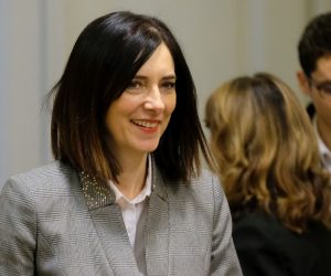 Zagreb, 27.11.2019. - 15. sjednica Hrvatskoga sabora koja je počela uobičajenim 'aktualnim prijepodnevom' tijekom kojega su 40 saborskih zastupnika propitivati članove Vlade o aktualnim temama
Na fotografiji Blaženka Divjak.
foto HINA/ Edvard ŠUŠAK/ es