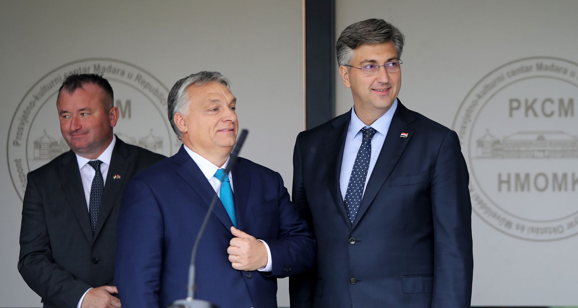 Osijek, 28.11.2019 - Premijeri Hrvatske i Maðarske Andrej Plenkoviæ i Viktor Orban sudjelovali su na otvorenju Uèenièkog doma Prosvjetno-kulturnog centra Maðara u Osijeku. foto HINA/ik
