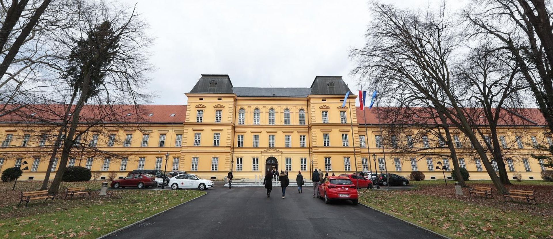 Zagreb: Otvorenje novouređene Radiologije u Klinici za psihijatriju Vrapče O4.02.2019., Zagreb - Otvorenje novouredjene Radiologije i pustanje u rad CT uredjaja u Zavodu za dijagnostiku i intenzivno lijecenje Klinike za psihijatriju Vrapce. Otovrenju su nazocili ministar zdravstva Milan Kujundzic i zagrebacki gradonacelnik Milan Bandic.
Photo: Robert Anic/PIXSELL