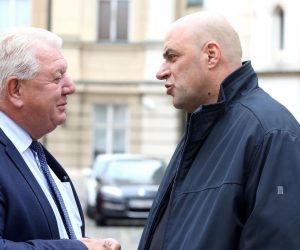 07.10.2019., Zagreb - Predstavnici HVIDRA-e Josip Djakic i Josip Perisa dolaze u Banske dvore na sastanak s predsjednikom Vlade Andrejom Plenkovicem. Photo: Patrik Macek/PIXSELL