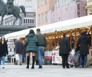 08.11.2019., Zagreb - Trg bana Josipa Jelacica. 17. Dani meda u Zagrebu. Photo: Sanjin Strukic/PIXSELL