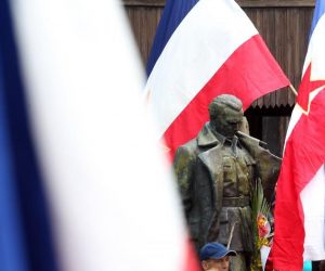 26.05.2012., Kumrovec - U Kumrovcu, rodnom selu Josipa Broza Tita, odrzana je proslava 120. rodjendana druga Tita. Na proslavu su dosli ljudi iz svih krajeva bivse SFRJ.
Photo: Boris Scitar/VLM/PIXSELL