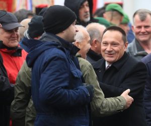 18.11.2018., Vukovar - Dan sjecanja na zrtvu Vukovara 1991.-2018. Kolonom sjecanja od vukovarske bolnice do memorijalnog groblja odaje se pocast Gradu Heroju, njegovoj zrtvi i stanovnicima tog grada. Na Kriznom putu - Koloni sjecanja sudjelovali su hrvatski branitelji s clanovima obitelji poginulih, ubijenih i zatocenih branitelja, drzavni vrh i brojni gradjani. Branko Borkovic - Mladi jastreb Photo: Slavko Midzor/PIXSELL