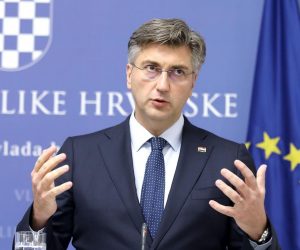 19.11.2019., Zagreb - Predsjednik Vlade Andrej Plenkovic na konferenciji za medije nakon sastanka s  predsjednikom Europskoga vijeca Donaldom Tuskom. Photo: Patrik Macek/PIXSELL