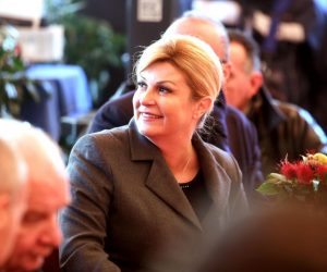 23.11.2019., Zagreb - clanovi Vlade i HDZ-a u velikom broju na Trgu Petra Preradovica dosli podrzati predsjednicku kandidatkinju Kolindu Grabar Kitarovic.
Photo: Marin Tironi/PIXSELL