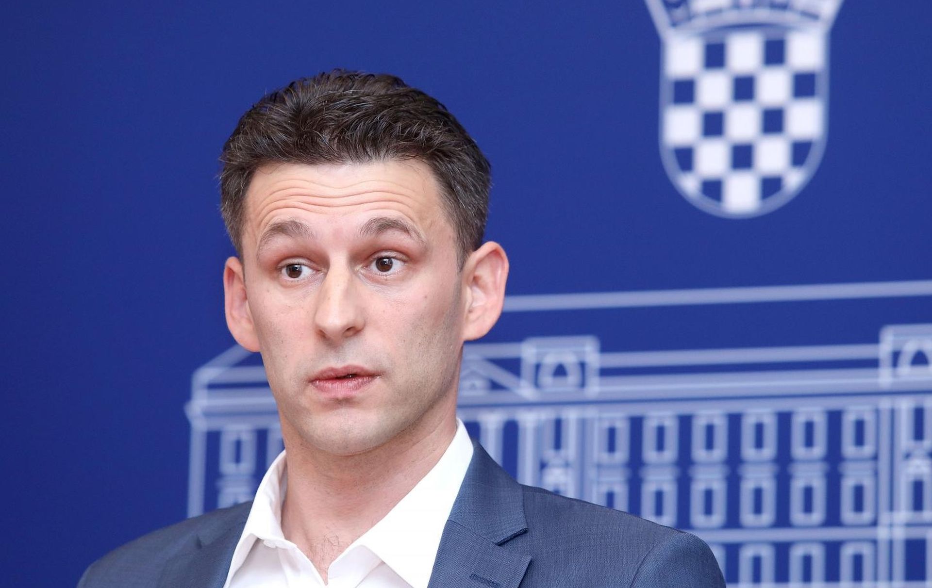 28.10.2019., Zagreb - U Saboru je odrzana konferencija za medije Kluba zastupnika Mosta nezavisnih lista na kojoj su o temi: "Most ima prijedlog za vece place zaposlenim roditeljima" govorili zastupnici Bozo Petrov i Petra Mandic,  gradska vijecnica Mosta u Rijeci. 
Photo: Patrik Macek/PIXSELL