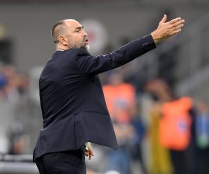 Serie A - Inter Milan v Udinese Soccer Football - Serie A - Inter Milan v Udinese - San Siro, Milan, Italy - September 14, 2019   Udinese coach Igor Tudor gestures    REUTERS/Daniele Mascolo DANIELE MASCOLO