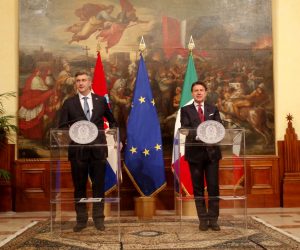 Rim, 18.12.2019. - Susret premijera Andreja Plenkovića s talijanskim premijerom Giuseppeom Conteom. foto HINA/ Ivan ŠARAVANJA/ ml