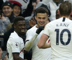 epa08090866 Tottenham's Dele Alli (C) celebrates with Serge Aurier (L) and Harry Kane (R) after scoring the 2-1 goal during the English Premier League soccer match between Tottenham Hotspur and Brighton & Hove Albion in London, Britain, 26 December 2019.  EPA/WILL OLIVER EDITORIAL USE ONLY. No use with unauthorized audio, video, data, fixture lists, club/league logos or 'live' services. Online in-match use limited to 120 images, no video emulation. No use in betting, games or single club/league/player publications.