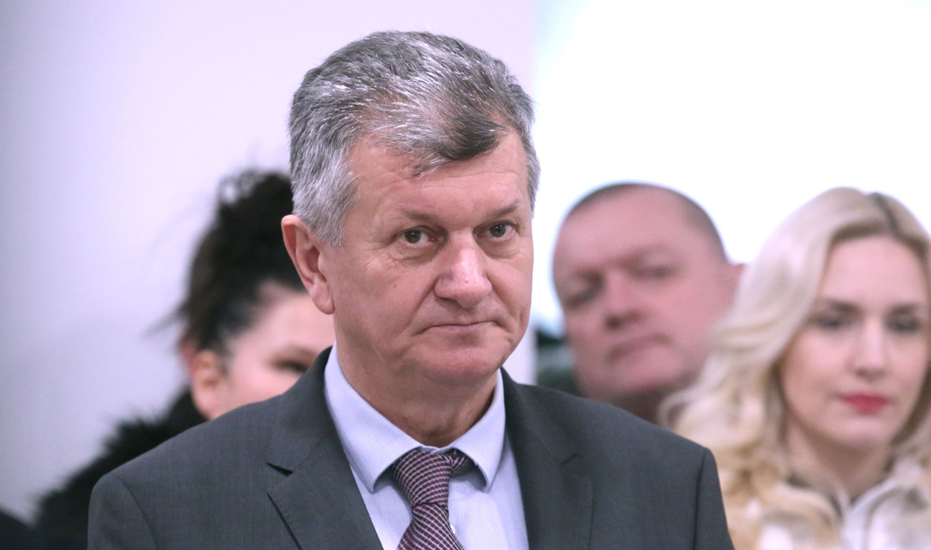 Zagreb, 30.12.2019. - Gradonaèelnik Grada Zagreba Milan Bandiæ, prisustvovaje sveèanom otvaranju nove raðaonice Klinike za ginekologiju i porodnitvo Klinièke bolnice (KB) Sveti Duh. Za radove na rekonstrukciji i adaptaciji prostora Klinièke bolnice Sveti Duh uloeno je ukupno 4.423.475 kn. Na fotografiji Milan Kujundiæ. foto HINA /Zvonimir KUHTIÆ/ zk