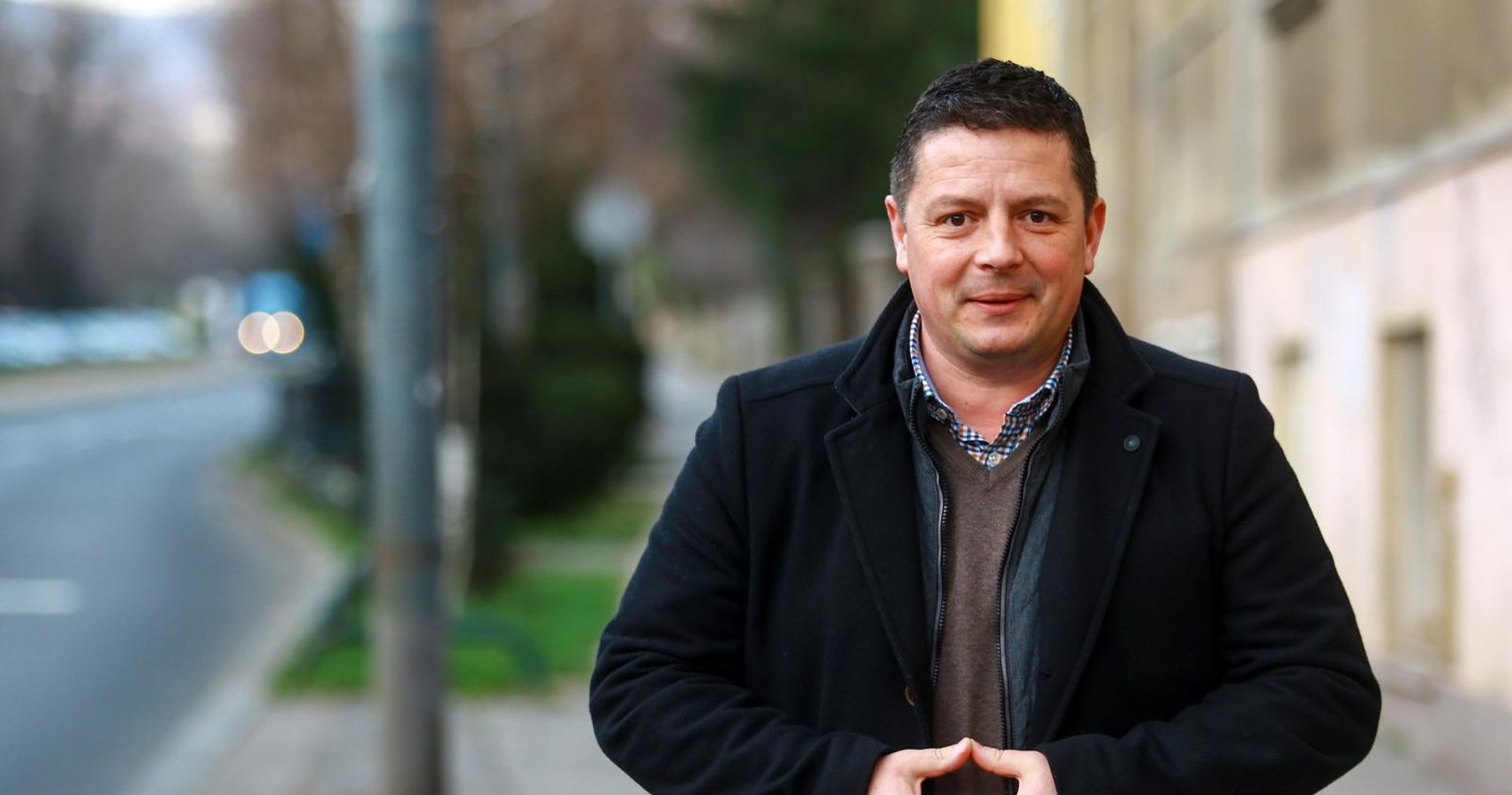 Zagreb: Tomislav Stojak s medijima u sklopu inicijative "Ponedjeljkom sa zastupnikom" 4.3.2019., Zagreb - U sklopu inicijative Ponedjeljkom sa zastupnikom, zastupnik gradske skupstine Tomislav Stojak te predsjednik mjesnog odbora Medvescak, Hrvoje Sedmak, sastali su se s gradjanima kako bi saslusali njihove prijedloge.
Photo: Borna Filic/PIXSELL