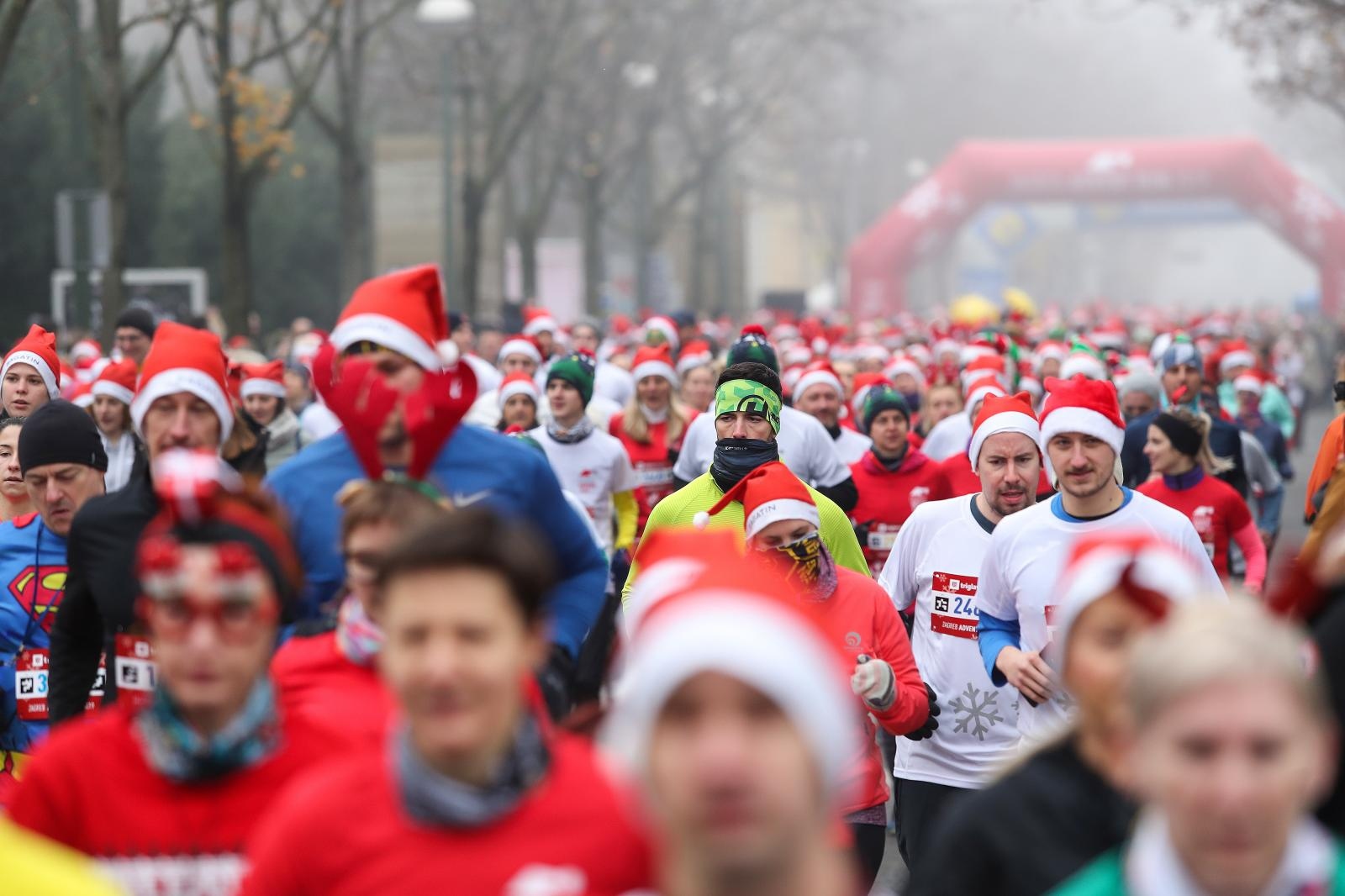 08.12.2019., Zagreb - Cetvrto izdanje humanitarne utrke Zagreb Advent Run, sa startom i ciljem ispred hotela The Westin Zagreb. 
Photo: Luka Stanzl/PIXSELL