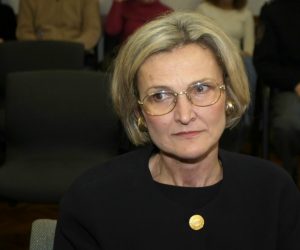 22.12.2008.,Zagreb - Zupanijski sud u Zagrebu. Na sudjenju generalu Vladimiru Zagorcu danas je svjedocila Terezija Barbaric. Zagorcu se sudi zbog nestalog dragog kamenja. Afera dragulji. Vladimir Zagorec, Terezija Barbaric.
Photo: Davor Puklavec/24sata