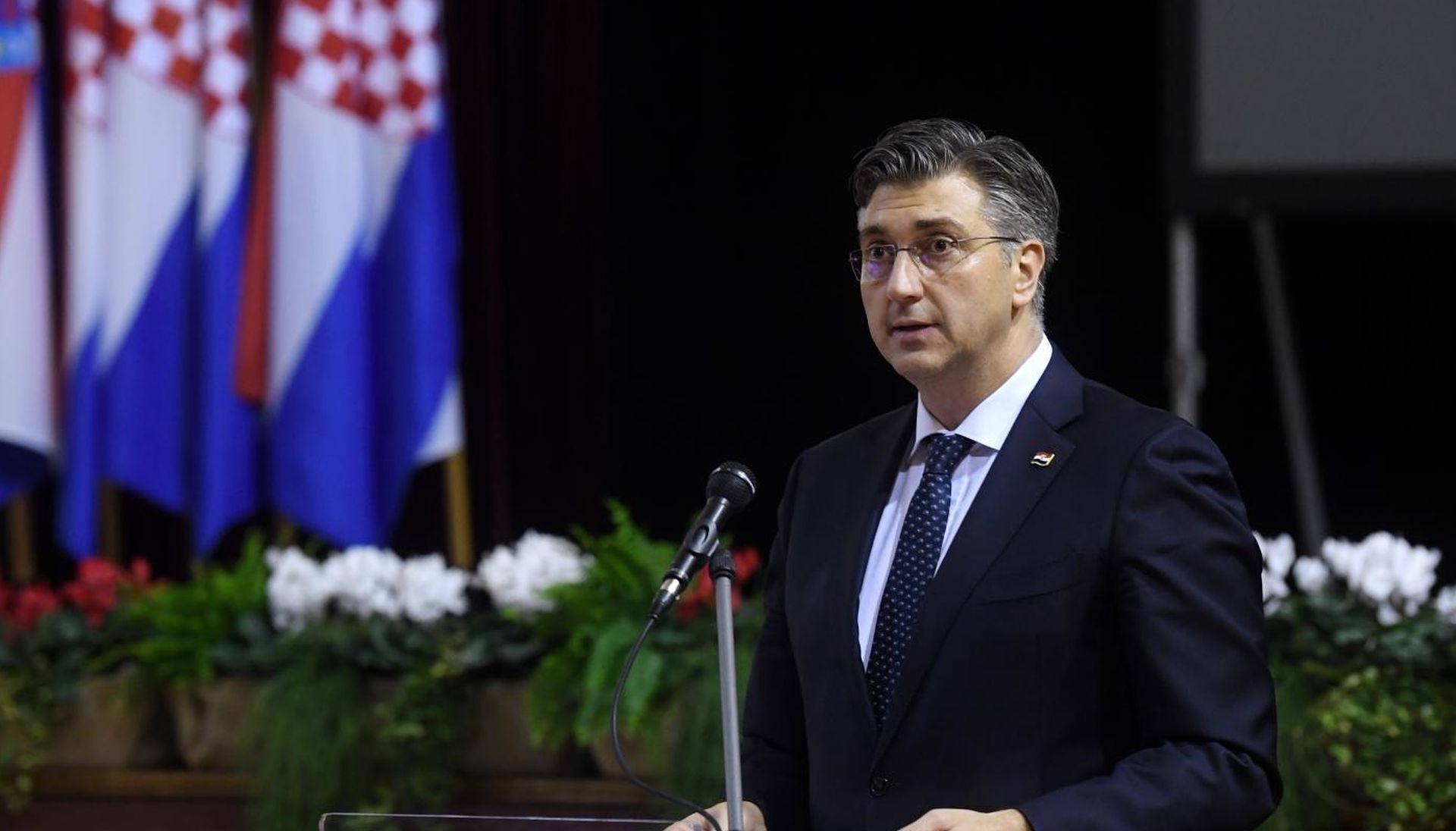 10.12.2019., Zagreb - Povodom 20. godisnjice smrti prvog hrvatskog predsjednika dr. Franje Tudjmana u organizaciji Ministarstva obrane i Hrvatske vojske na Hrvatskom vojnom ucilistu Dr. Franjo Tudjman odrzao se okrugli stol na temu Dr. Franjo Tudjman vrhovni zapovjednik i drzavnik. Predsjednik Vlade Andrej Plenkovic
Photo: Marko Lukunic/PIXSELL