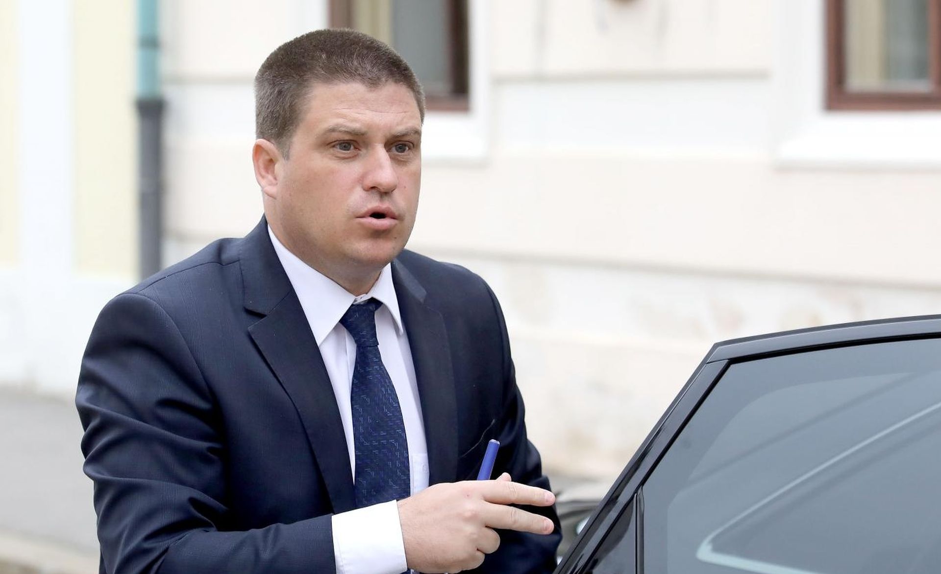 11.09.2019., Zagreb - Ministri dolaze u Banske dvore ne sjednicu uzeg kabineta Vlade RH. Oleg Butkovic
Photo: Patrik Macek/PIXSELL