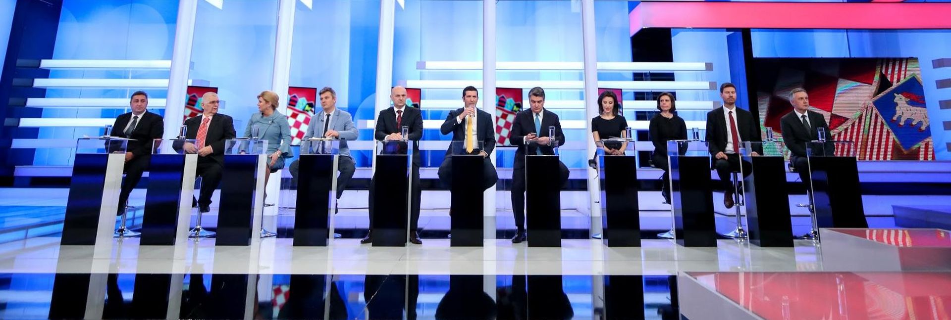 17.12.2019., Zagreb - Suceljavanje svih 11 predsjednickih kandidata na HRTu. Kolinda Grabar Kitarovic, Zoran Milanovic, Mislav Kolakusic, Miroslav Skoro, Ivan Pernar, Katarina Peovic, Anto Djapic, Dejan Kovac, Nedjeljko Babic, Dalija Oreskovic i Dario Jurican.
Photo: Igor Kralj/PIXSELL
