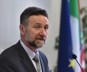19.04.2017., Pula - Svecano obiljezen Dan Sveucilista Jurja Dobrile koji se odrzao u dvorani "Pula" na Fakultetu ekonomije i turizma "Dr. Mijo Mirkovic". Svecanosti je nazocio i ministar znanosti i obrazovanja Pavo Barisic. Photo: Dusko Marusic/PIXSELL