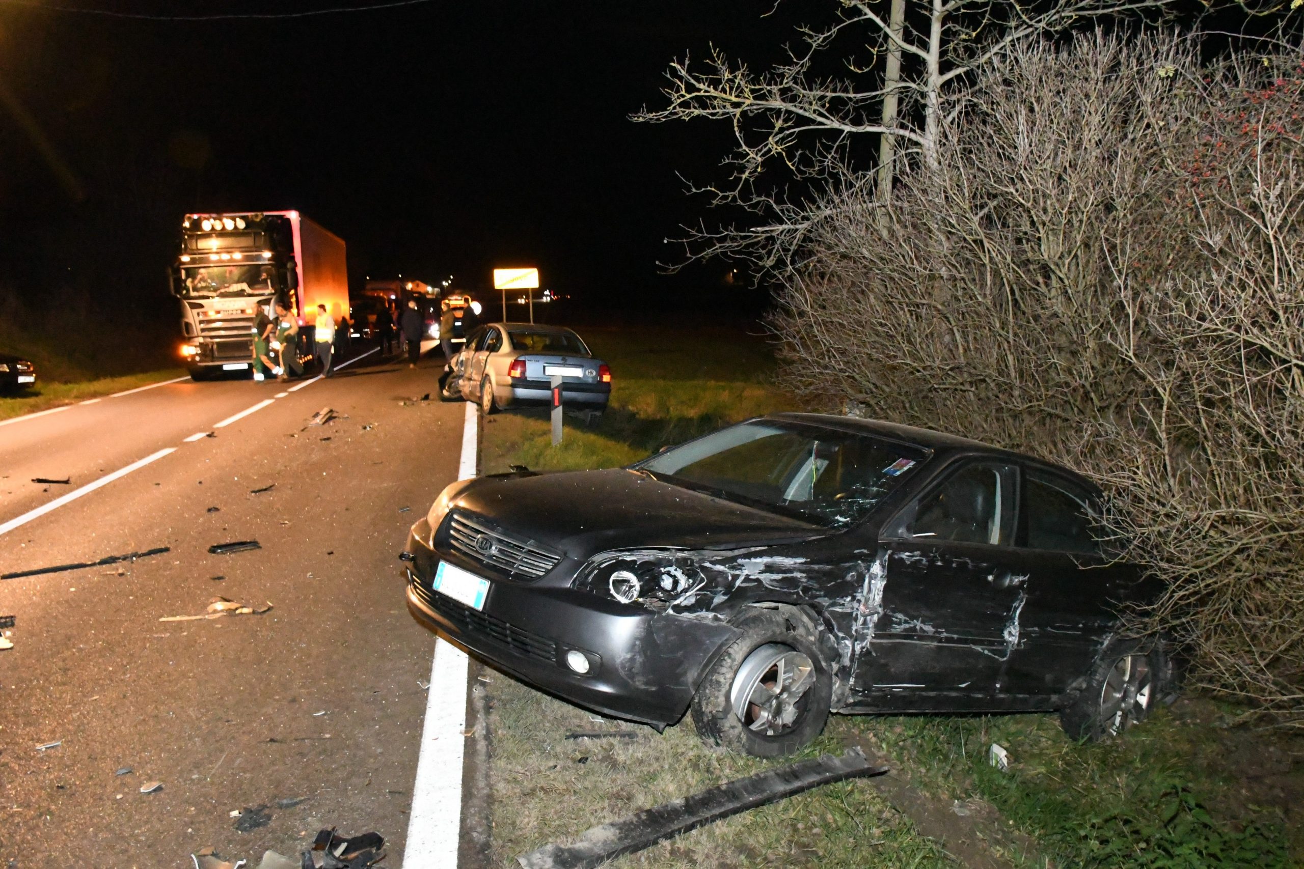 20.12.2019., Cugovec - Tri osobe ozlijedjene u sudaru teretnog kamiona i cetiri osobna automobila. Photo: Damir Spehar/PIXSELL