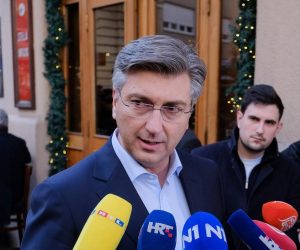 24.12.2019., Zagreb - Premijer Andrej Plenkovic u Bogovicevoj ulici. 
Photo: Tomislav Miletic/PIXSELL