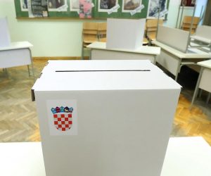 26.05.2019., Zagreb - Otvorena su biracka mjesta na kojima ce biraci iz Republike Hrvatske izabrati zastupnike za Europski parlament. 
Photo: Goran Stanzl/PIXSELL