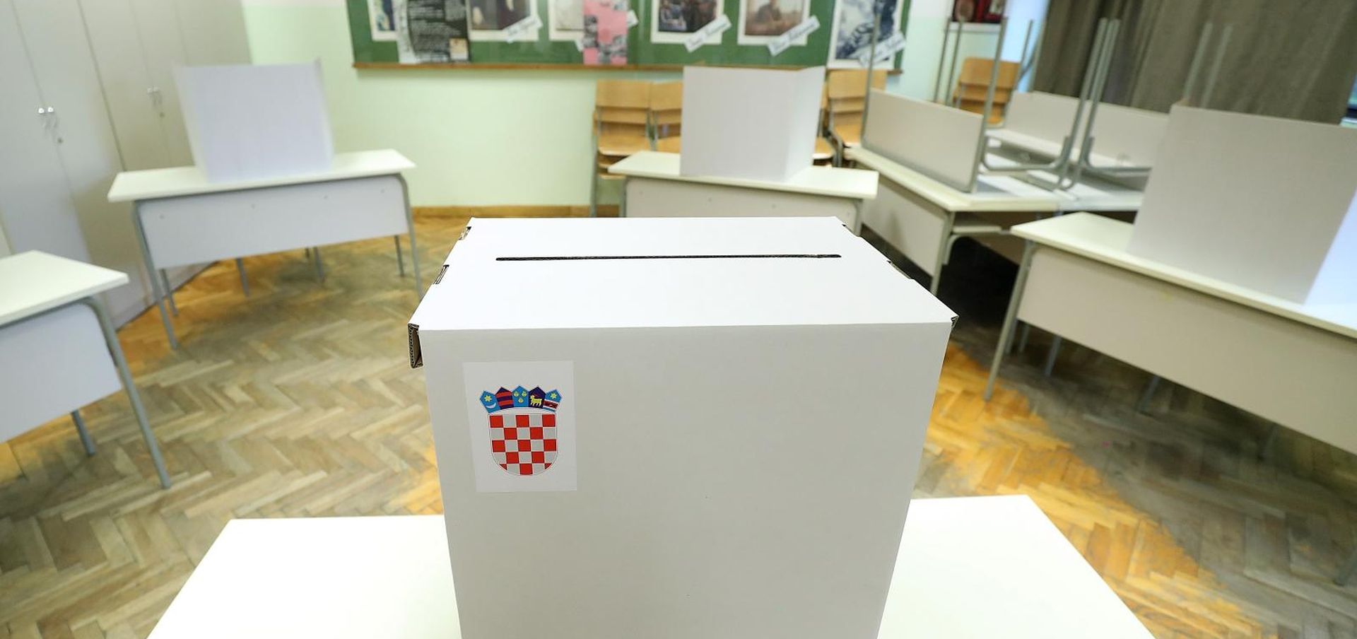 26.05.2019., Zagreb - Otvorena su biracka mjesta na kojima ce biraci iz Republike Hrvatske izabrati zastupnike za Europski parlament. 
Photo: Goran Stanzl/PIXSELL