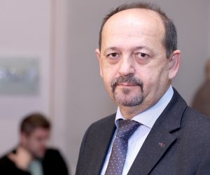 Zagreb: Konferencija za medije zastupnika Ivana Lovrinovića 29.11.2018., Zagreb- U Saboru je odrzana konferencija za medije zastupnika Ivana Lovrinovica o temi: "Drzavna revizija mora uci u HNB"

Photo: Patrik Macek/PIXSELL
