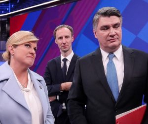30.12.2019., Zagreb - Suceljavanje predsjednickih kandidata na RTL televiziji. Zoran Milanovic i Kolinda Grabar-Kitarovic. 
Photo: Goran Stanzl/PIXSELL