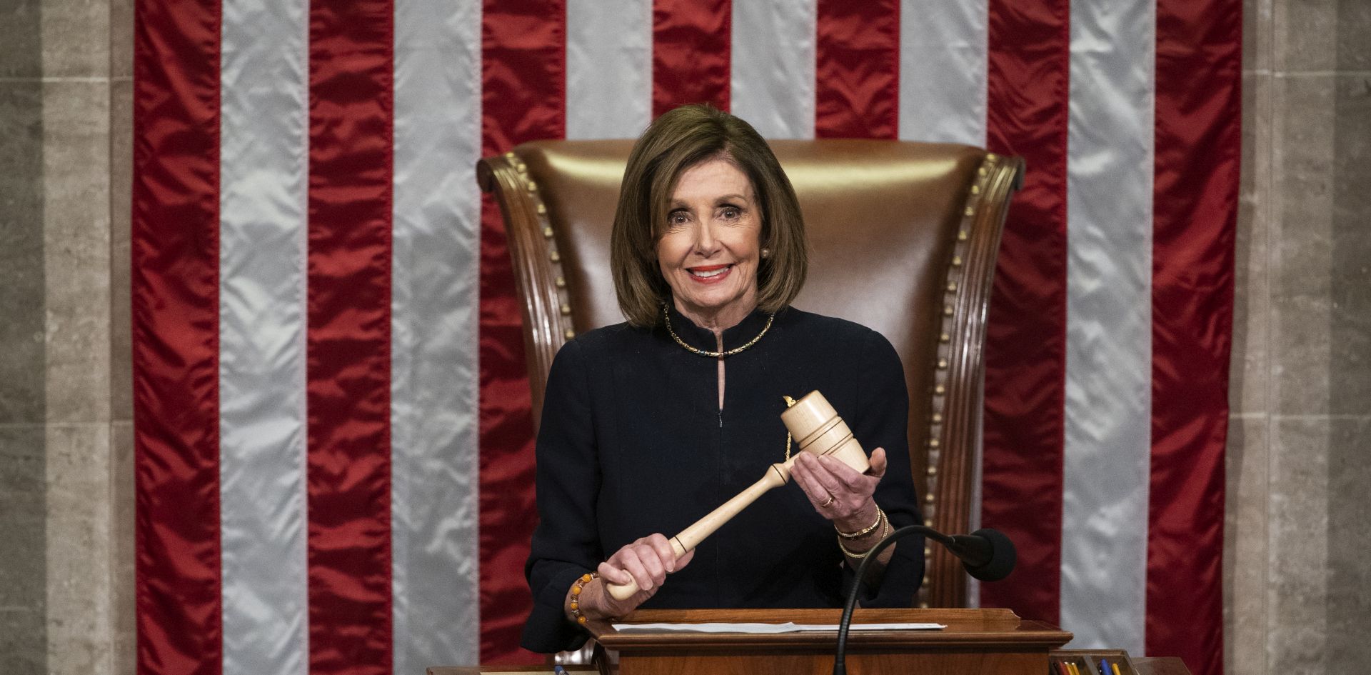 epaselect epa08080725 US Democratic Speaker of the House Nancy Pelosi presides over the votes to officially impeach US President Donald J. Trump on two articles, abuse of power and obstruction of Congress, on the floor of the House of Representatives in the US Capitol in Washington, DC, USA, 18 December 2019. Donald Trump is the third president in US History to be impeached. The House will not immediately send the articles of impeachment to the Senate, where a trial is expected early in 2020.  EPA/JIM LO SCALZO