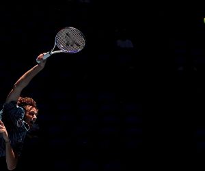 epa08109306 Daniil Medvedev of Russia in action against Casper Ruud of Norway (not pictured) during day five of the ATP Cup tennis tournament at RAC Arena in Perth, Australia, 07 January 2020.  EPA/RICHARD WAINWRIGHT AUSTRALIA AND NEW ZEALAND OUT  EDITORIAL USE ONLY
